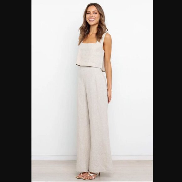 Petal & Pup Devlin Beige Square Neck Cropped Linen Top 4 - Picture 8 of 16